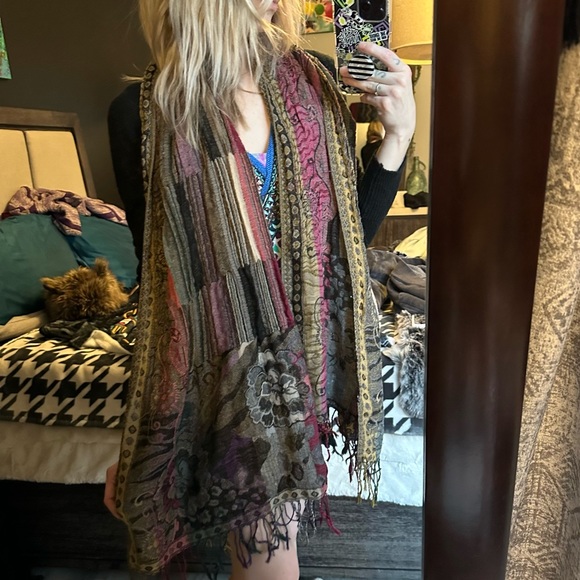 SALE: (set of 2) Urban Outfitters Striped Scarf + Floral Patchwork Scarf - Picture 6 of 13